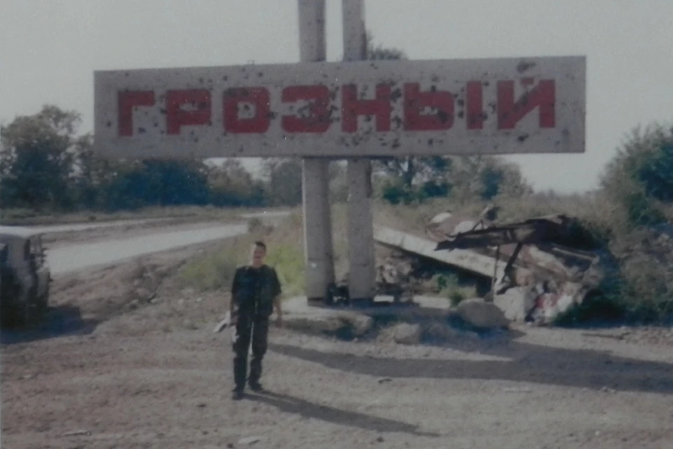 В ноябре 2000 года Александр Леушин отправился в служебную командировку в Чечню.