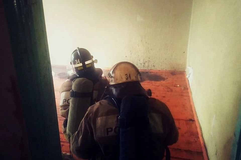 Причину пожара установят специалисты