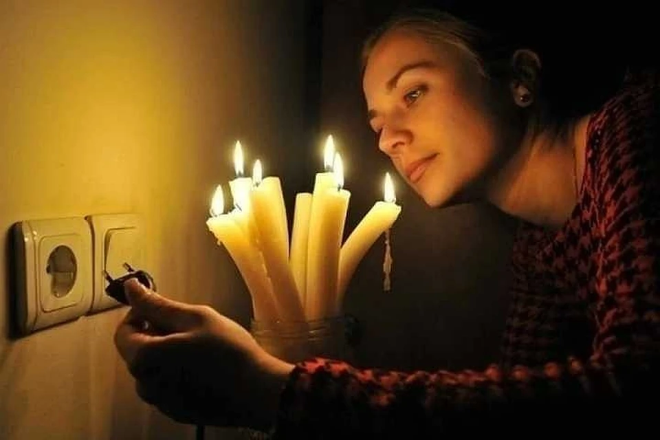 Отключение света в Иркутске 4 октября запланировано в домах разных округов.