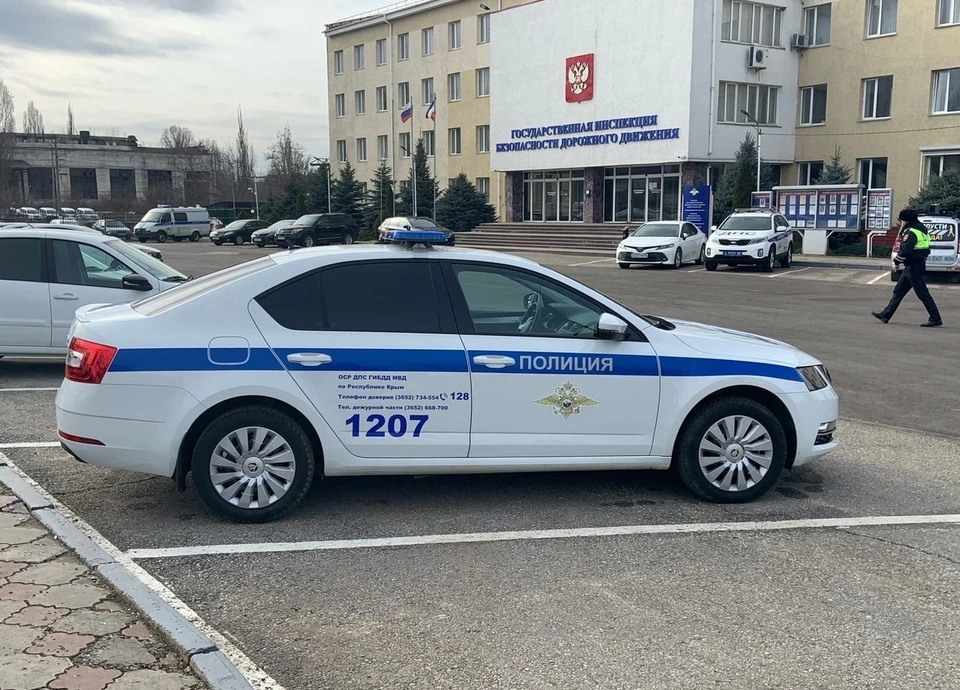 В Симферополе полиция задержала около 90 участников шумной вечеринки