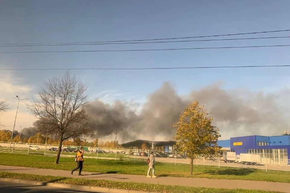 Пожар октября. Краснознаменск пожар октябрь. Пожар в Петербурге. Пожар на Партизанской СПБ. Пожар на Партизанской ул. СПБ.