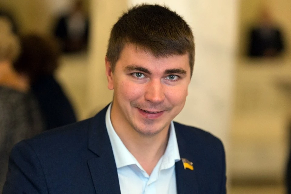 Антон Поляков