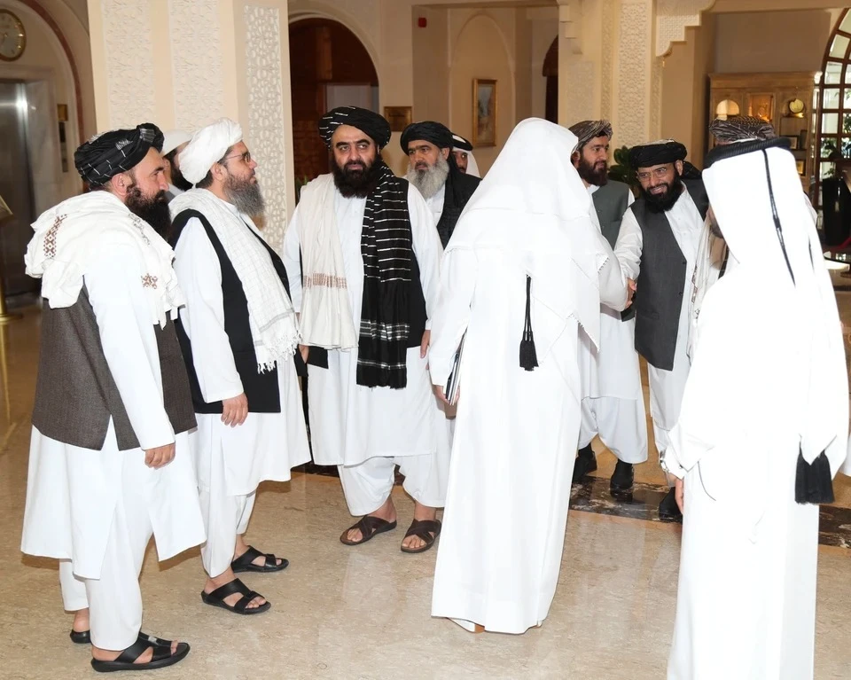 Делегация талибов* прилетела на переговоры в Москву