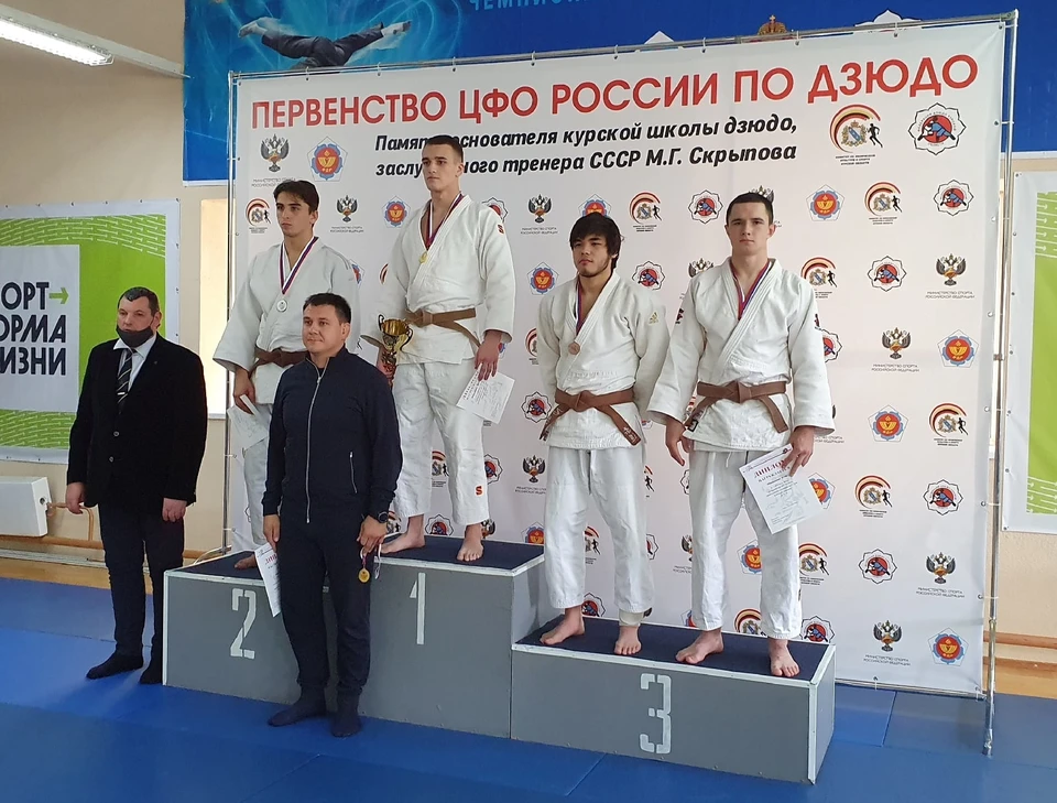 Воронежец Егор Аброськин попал на пьедестал весовой категории до 81 кг.