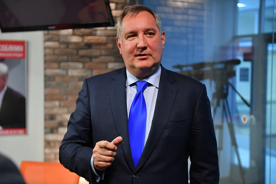 Дмитрий Рогозин заявил об опасности появления трещин на МКС.