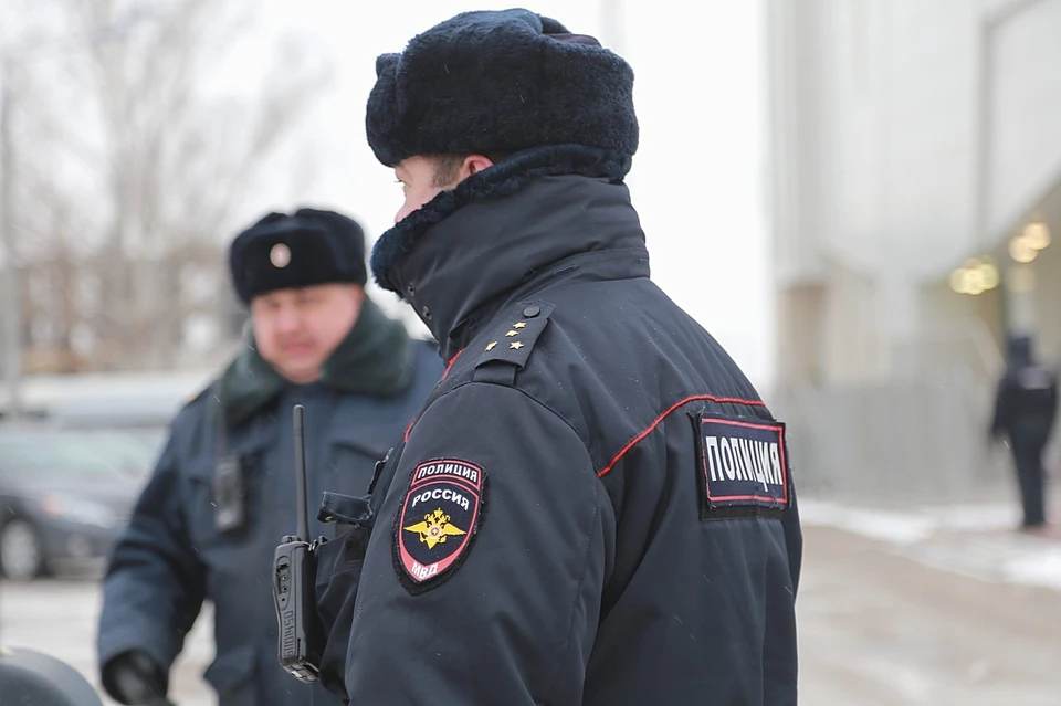 22-летнему жителю Красноярска грозит штраф в 50 тысяч рублей за торговлю самогоном