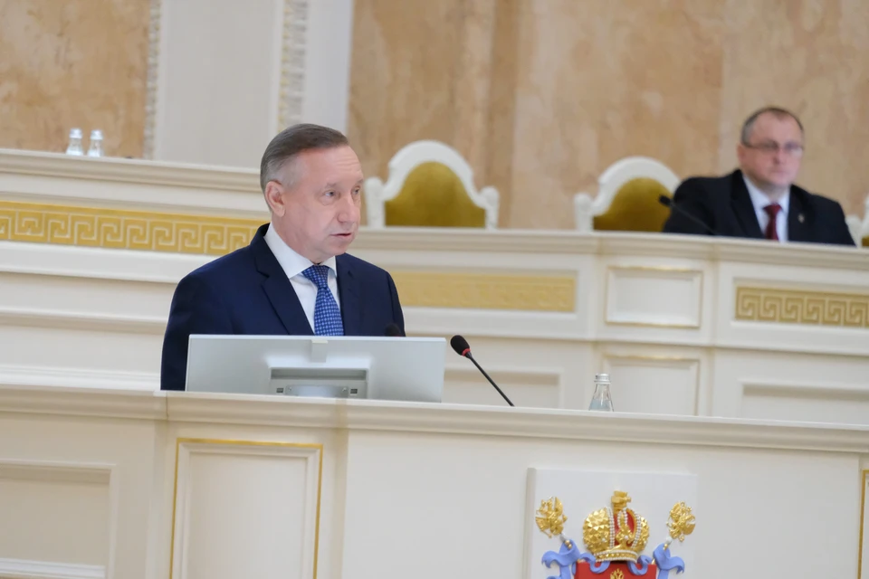 Беглов заявил, что недоволен низкими темпами вакцинации в Петербурге
