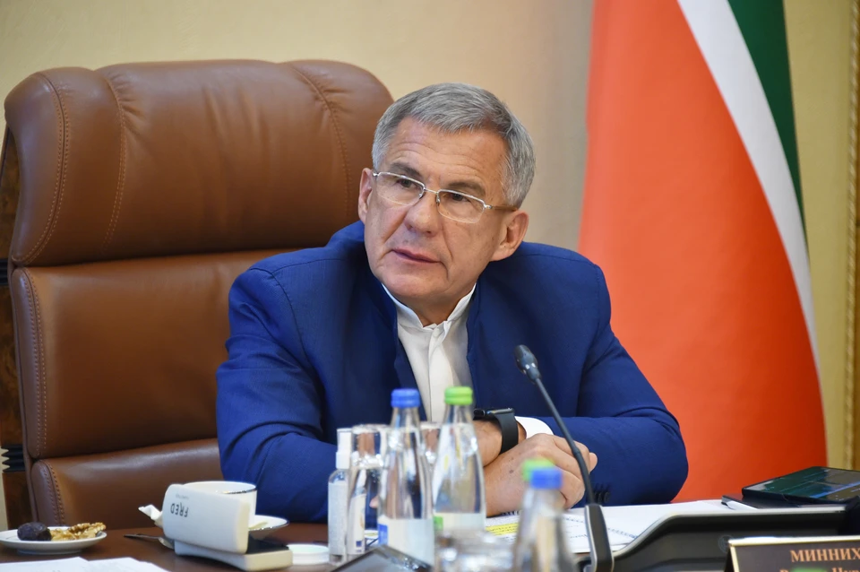Минниханов отметил, что сплоченность поможет людям преодолеть любые трудности и обеспечить дальнейшее развитие общества. Фото: president.tatarstan.ru