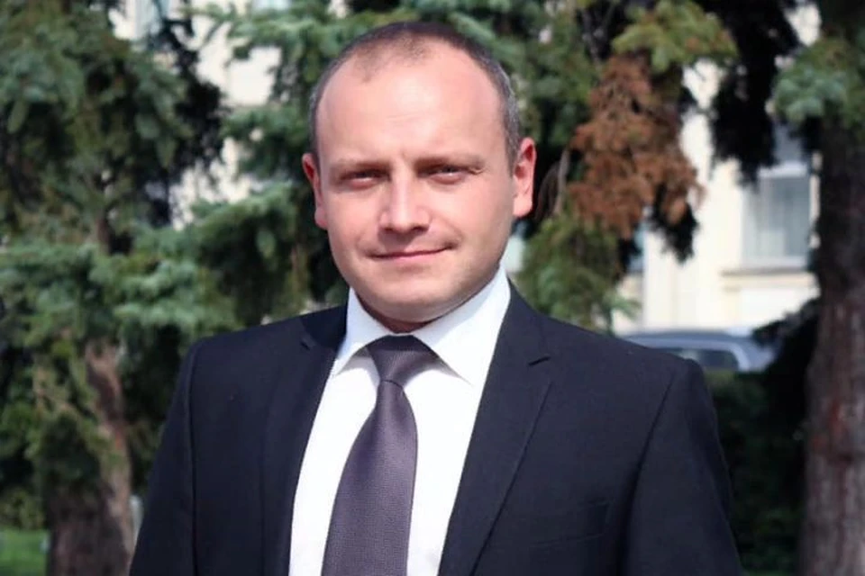 Скончался 37-летний чиновник регионального правительства Александр Бунтов. Фото: со страницы Людмилы Соловьевой