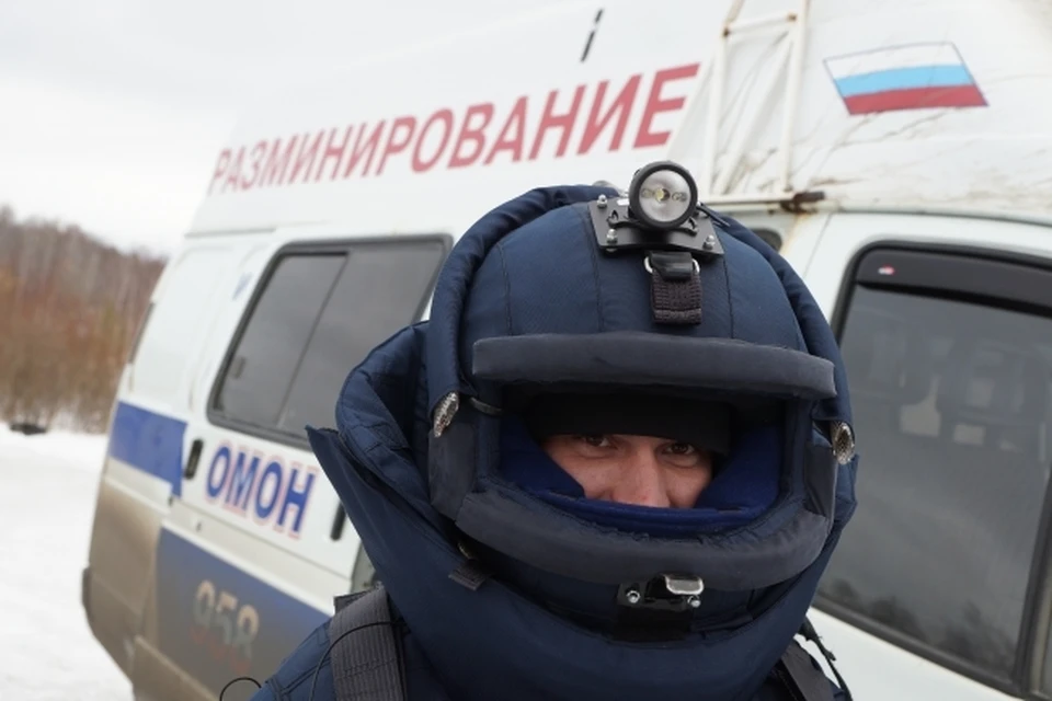 В Новосибирской области строители дороги нашли неразорвавшийся снаряд.