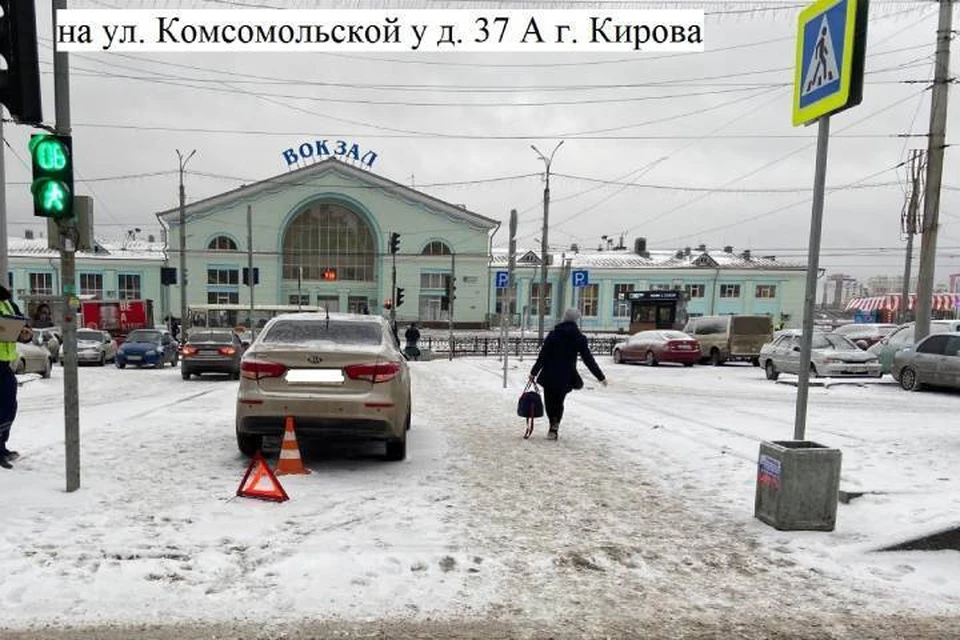 Авария произошла по невнимательности водителя иномарки. Фото: vk.com/gibdd43