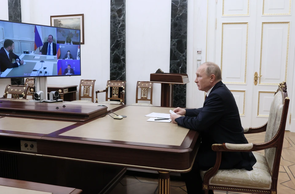 Владимир Путин провел совещание по социальным вопросам. Фото: Михаил Метцель/ТАСС