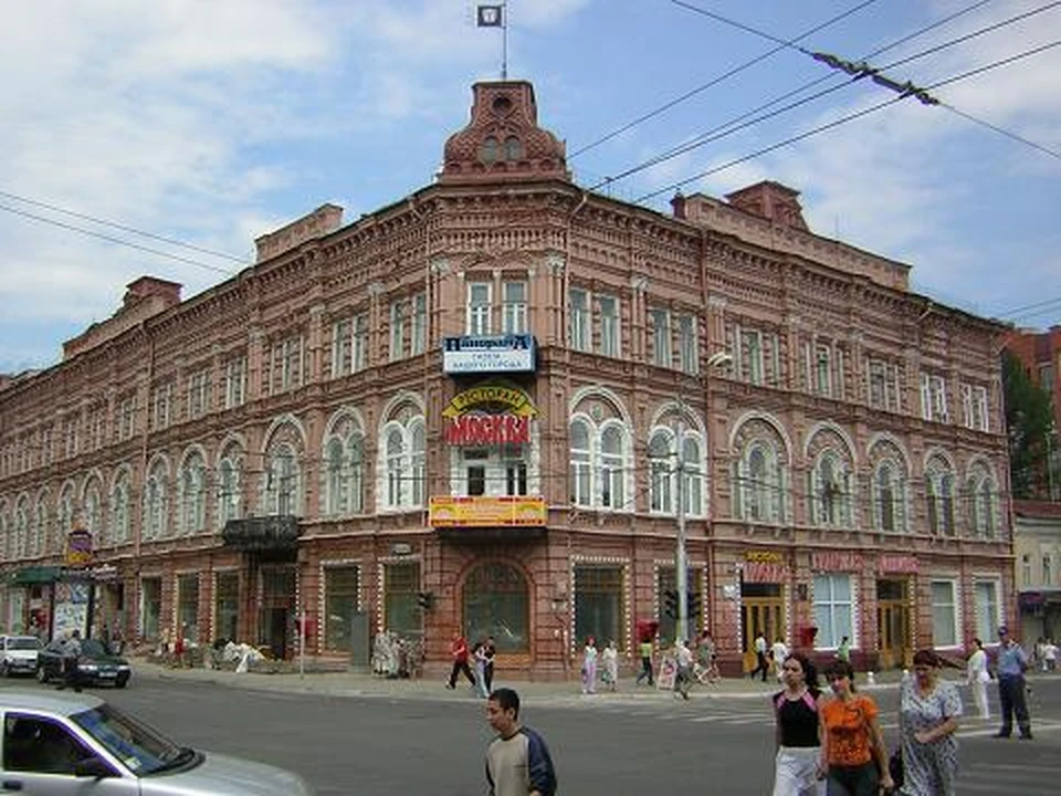 Москва саратовская. Гостиница Московская Саратов. Гостиница Москва Саратов. Саратов гостиница Московская Узорочье. Саратов гостиница Московская заброшенная.