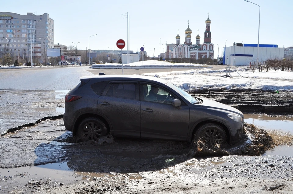 До конца 2021 года в Ростове заасфальтируют 14 грунтовых дорог.