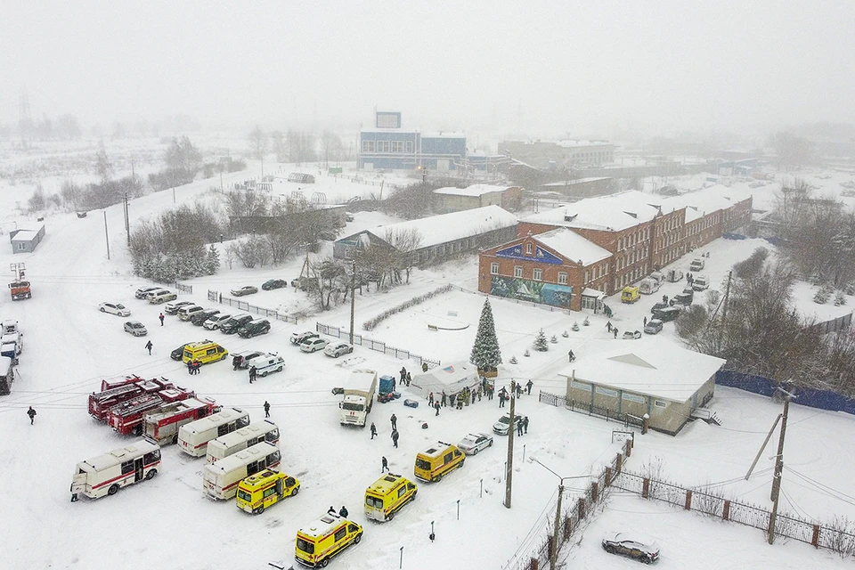 Жертвами пожара в шахте «Листвяжная» в Беловском районе Кемеровской области, по информации на 13:00 стало 11 горняков. Фото: Пресс-служба правительства Кемеровской области/ТАСС