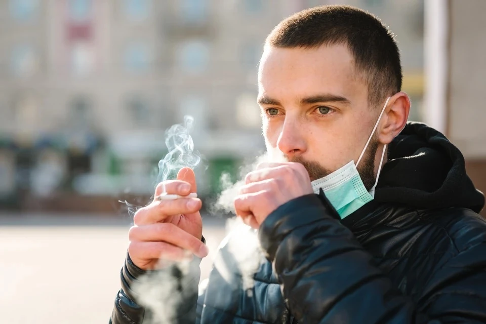 Токсиколог: 20 выкуренных подряд сигарет могут привести к смерти