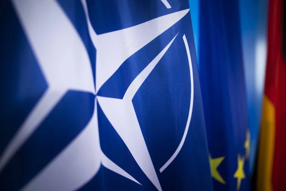 НАТО выступила за диалог с Россией