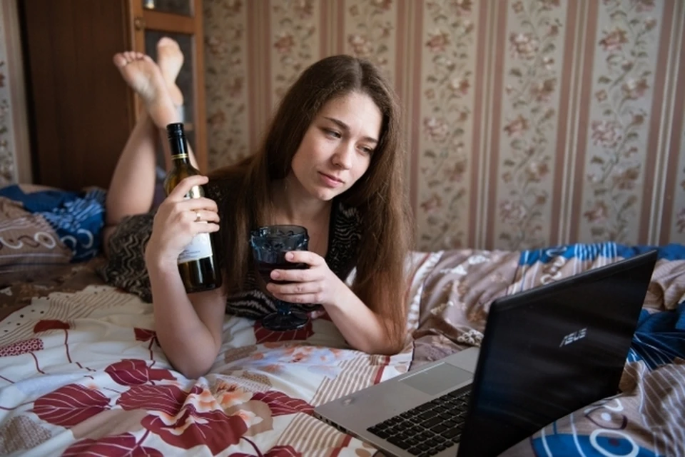 «Готов выслушать, простить и пожарить шашлык» - указано в объявлении