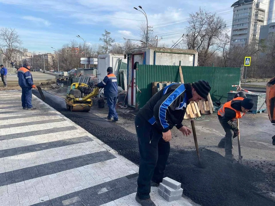 В Кишиневе продолжаются работы по содержанию дорожной инфраструктуры. Фото:ionceban.md