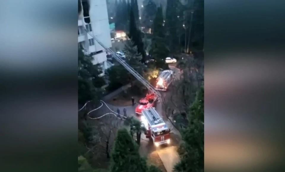 Пожар в корпусе военного санатория в Партените ликвидирован. Фото: vpartenite/ Instagram
