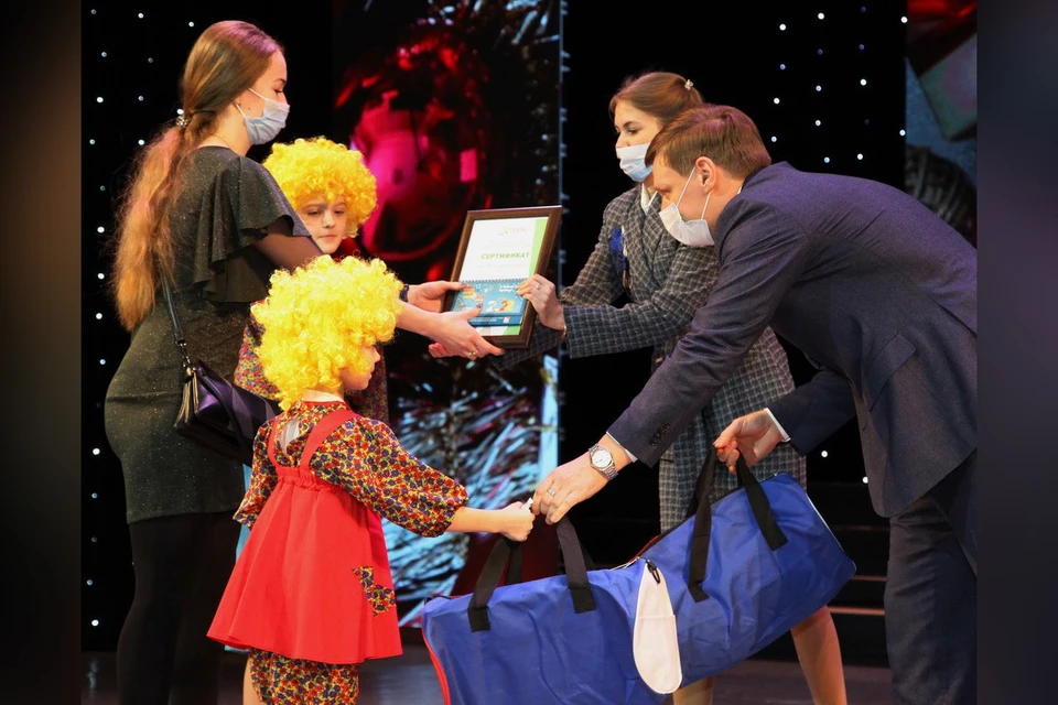 Акция «Вместе помогаем детям!» проводится уже в двенадцатый раз. Фото: пресс-служба СУЭК-Кузбасс.