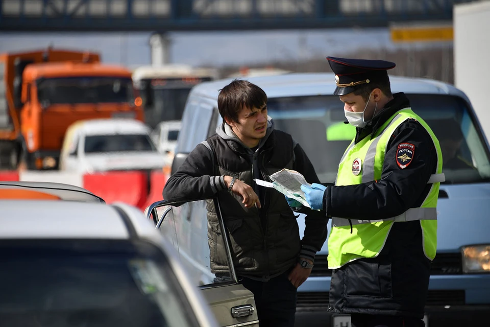 В России с 10 января ужесточено наказание для водителей за повторные нарушения правил дорожного движения. Сроки наказания лихачам и автохамам стоит помнить в течение года.
