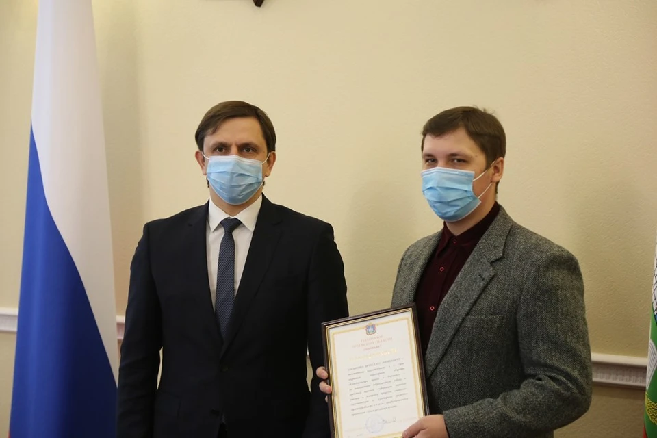 Фотокорреспондент орловской "Комсомолки" Вячеслав Коваленко получил благодарность губернатора