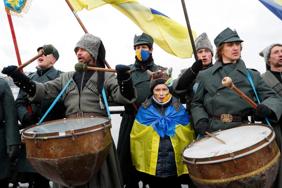 Украина требует военной помощи.