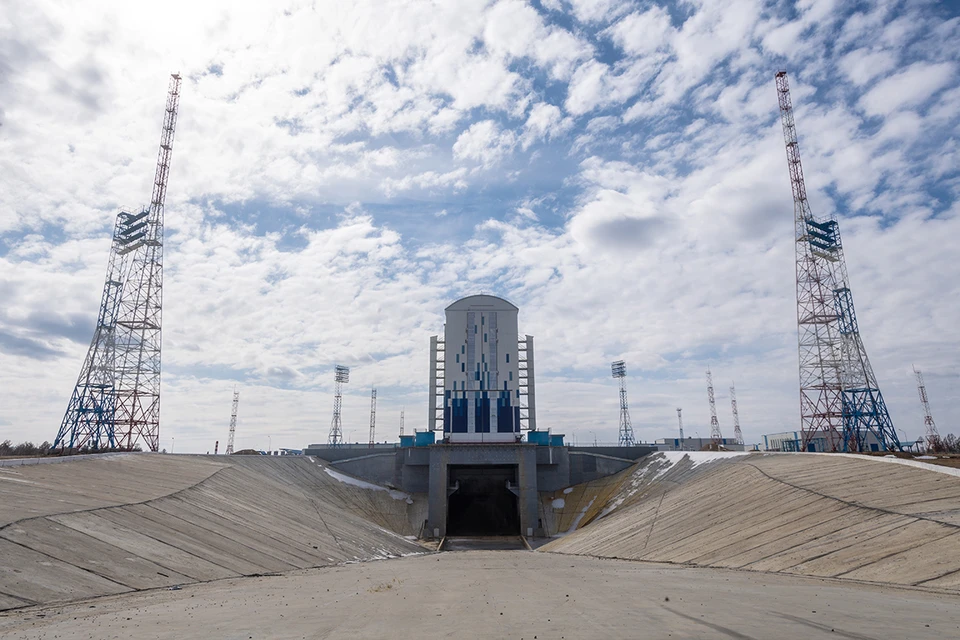 Строительство космодрома «Восточный» не завершится никогда, рассказал глава Роскосмоса Дмитрий Рогозин