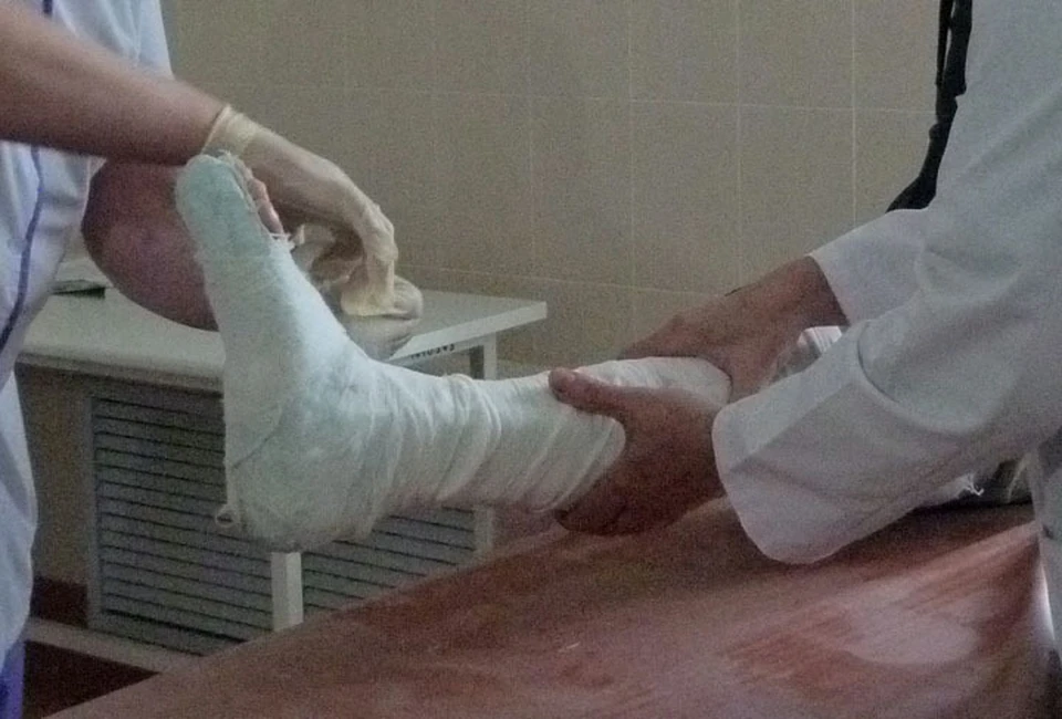 В Ялуторовске бабушка отсудила 120 тысяч рублей после падения в автобусе.