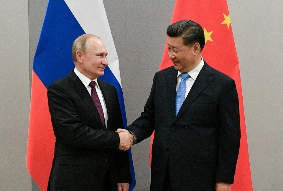 Путин обсудит с Си Цзиньпином гарантии безопасности в Европе