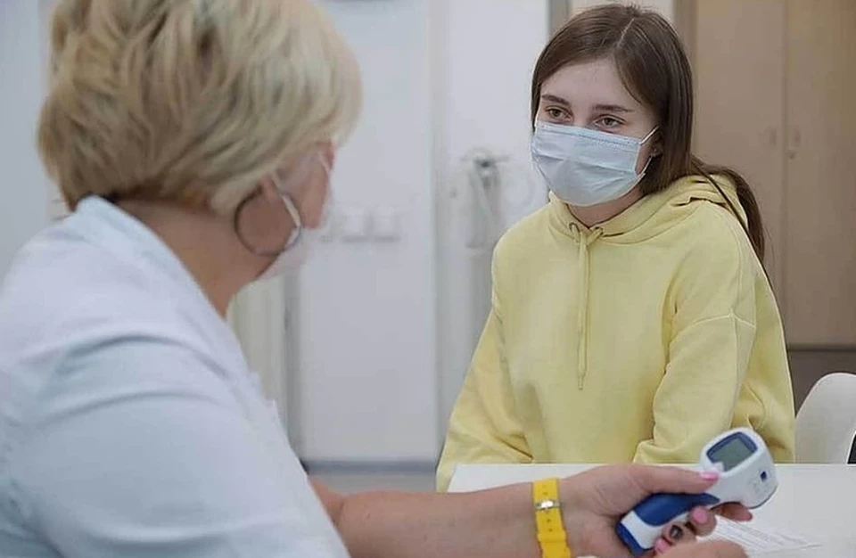 В Пермском крае начали прививать школьников от коронавируса.