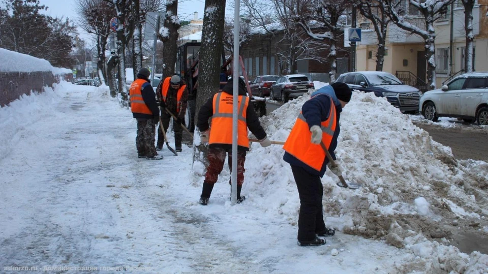 Сотрудникам рязанской Дирекции благоустройства города повысят зарплату. Фото: пресс-служба администрации Рязани.