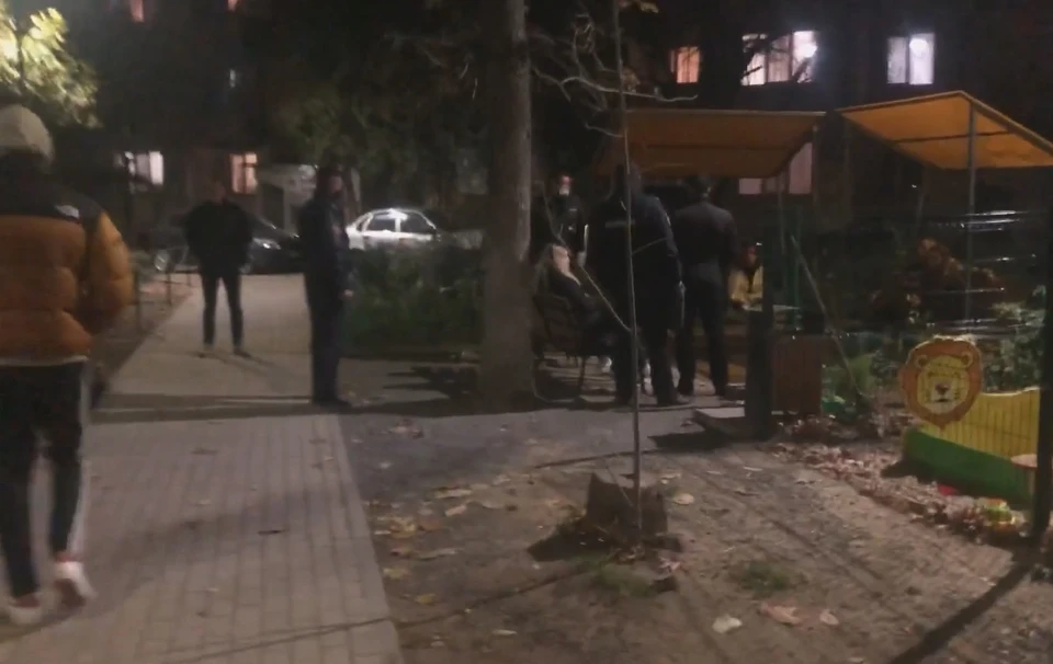 Двоих пропавших подростков нашли на другом конце города в кругу друзей. Фото: скриншот из видео/https://82.мвд.рф