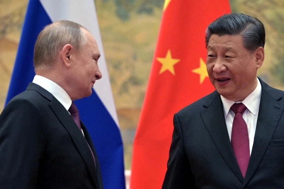Президент России Владимир Путин с председателем КНР Си Цзиньпином в Пекине