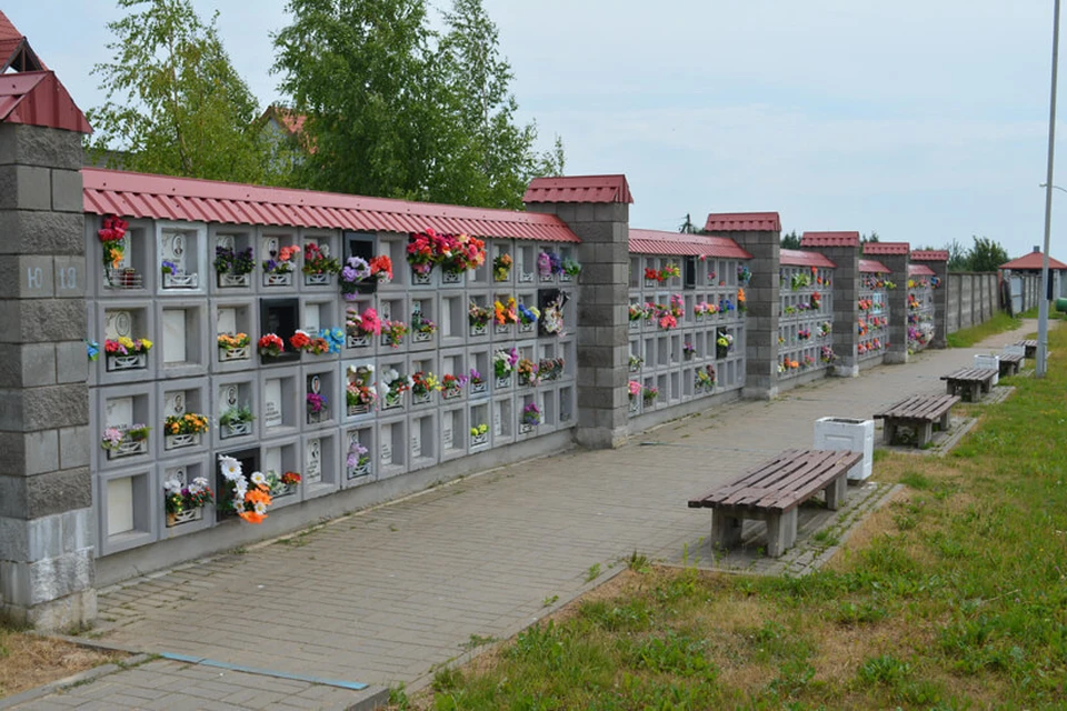 Колумбарные стены - неотъемлемая часть минских кладбищ. Фото: www.ritual-minsk.by