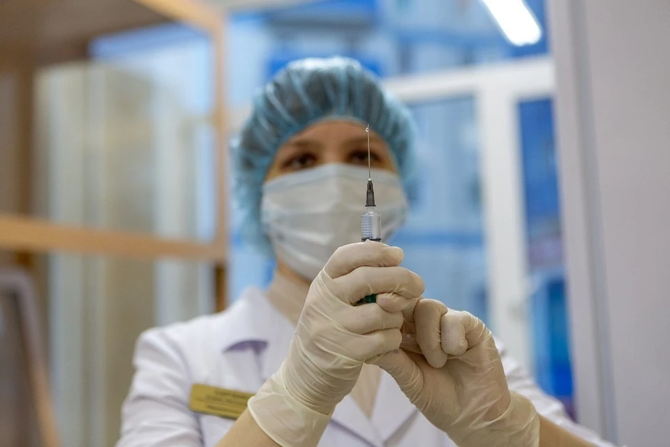 Иркутские врачи рассказали, что делать если на пункте вакцинации нет "Спутника лайт".