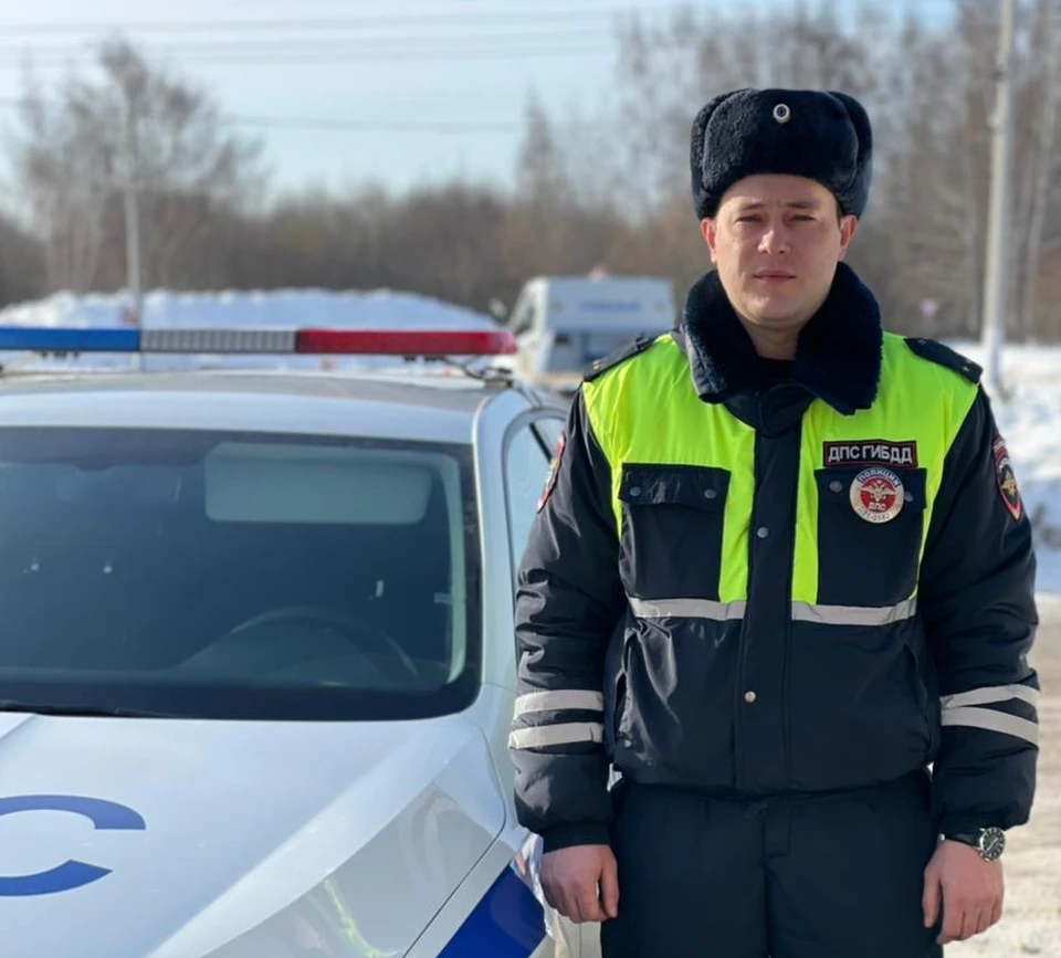 В Новомосковске Тульской области инспектор ДПС задержал магазинного вора