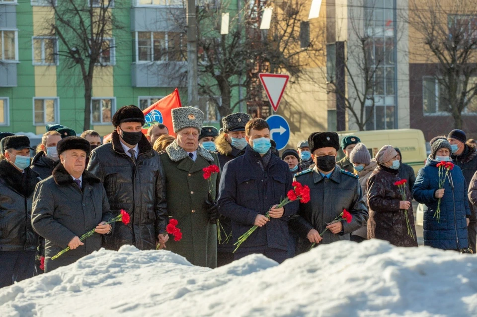 Липчане почтили память павших воинов-интернационалистов минутой молчания
