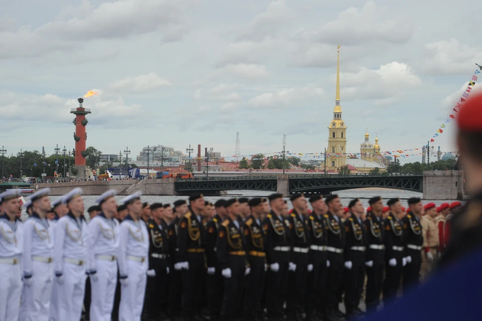 Военно-Морской парад в 2022 году в Петербурге будет посвящен Петру Великому