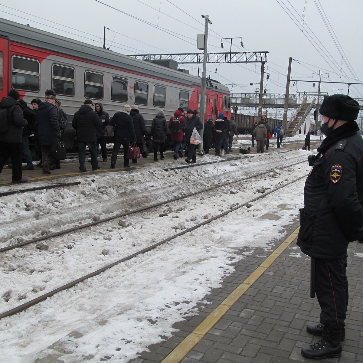 Владимирской транспортной полиции исполнилось 103 года: от жандармов до  линейных отделов - KP.RU