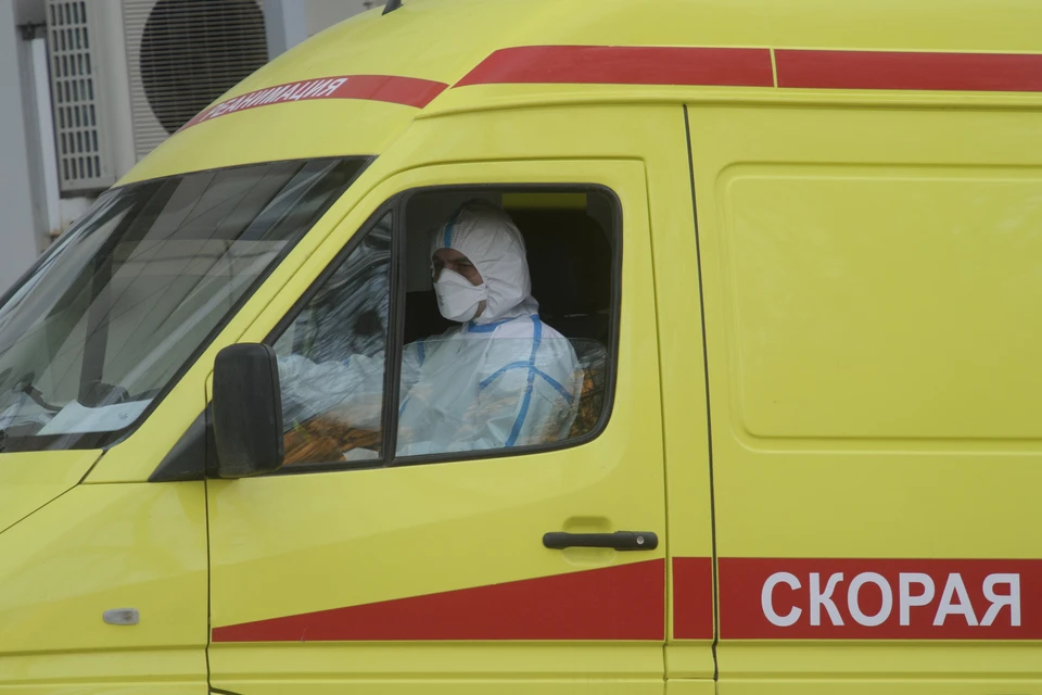 Госпитализация накануне потребовалась 293 новым больным.