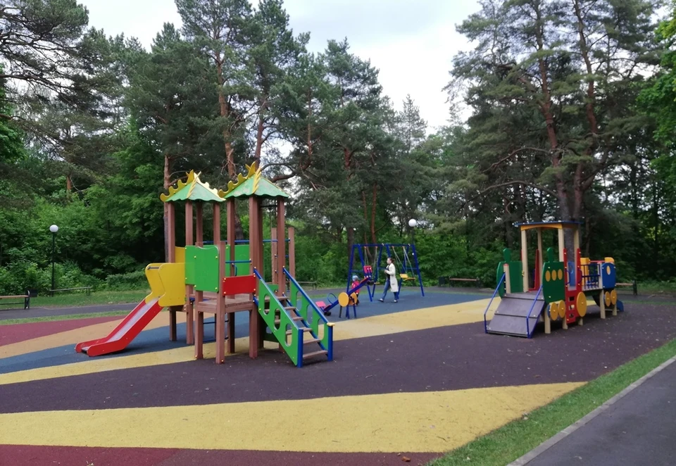В Орловском районе отремонтируют дворы, детские площадки и общественные пространства