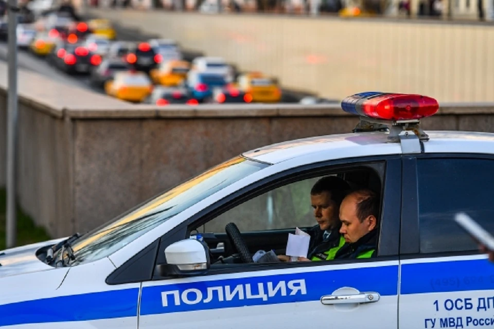 В Новосибирске задержали 20 человек, вышедших на несанкционированный митинг.