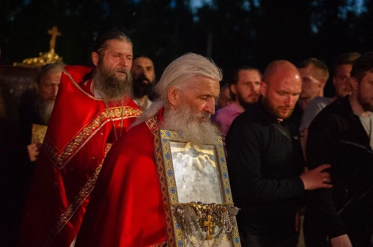 Экс-схиигумен Сергий предложил разместить беженцев с Донбасса в Среднеуральском женском монастыре