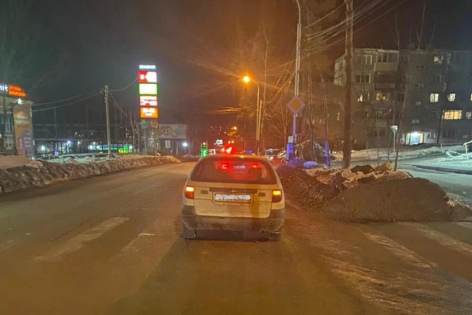 В Хабаровске иномарка сбила подростка на пешеходном переходе