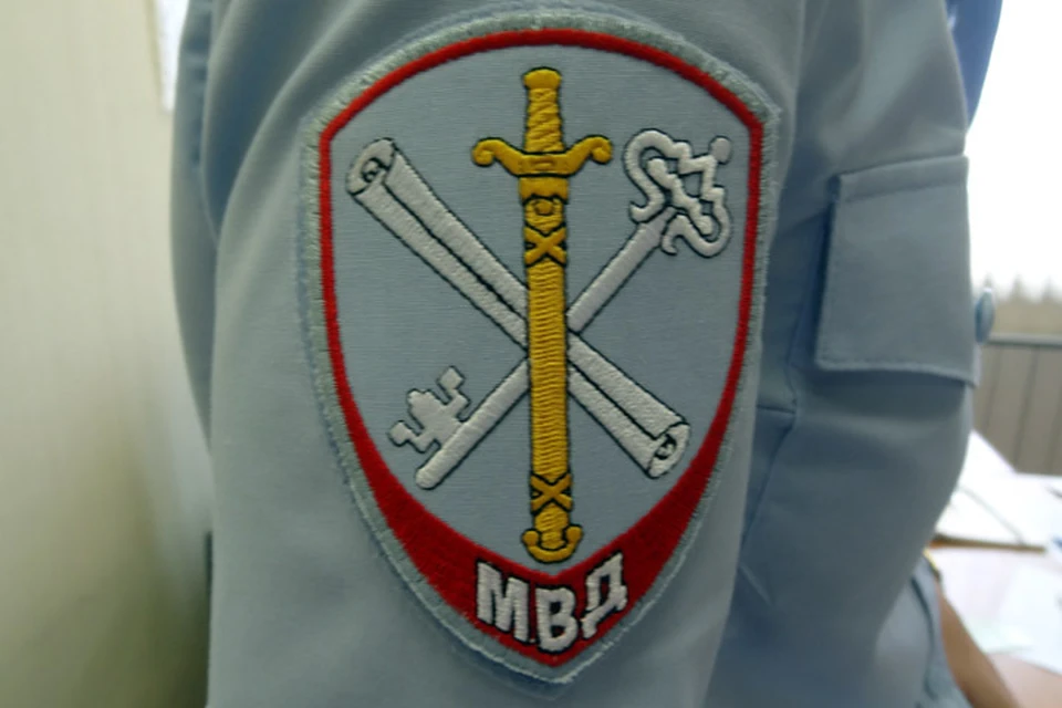 В Тюмени мужчина сломал родственнику челюсть.