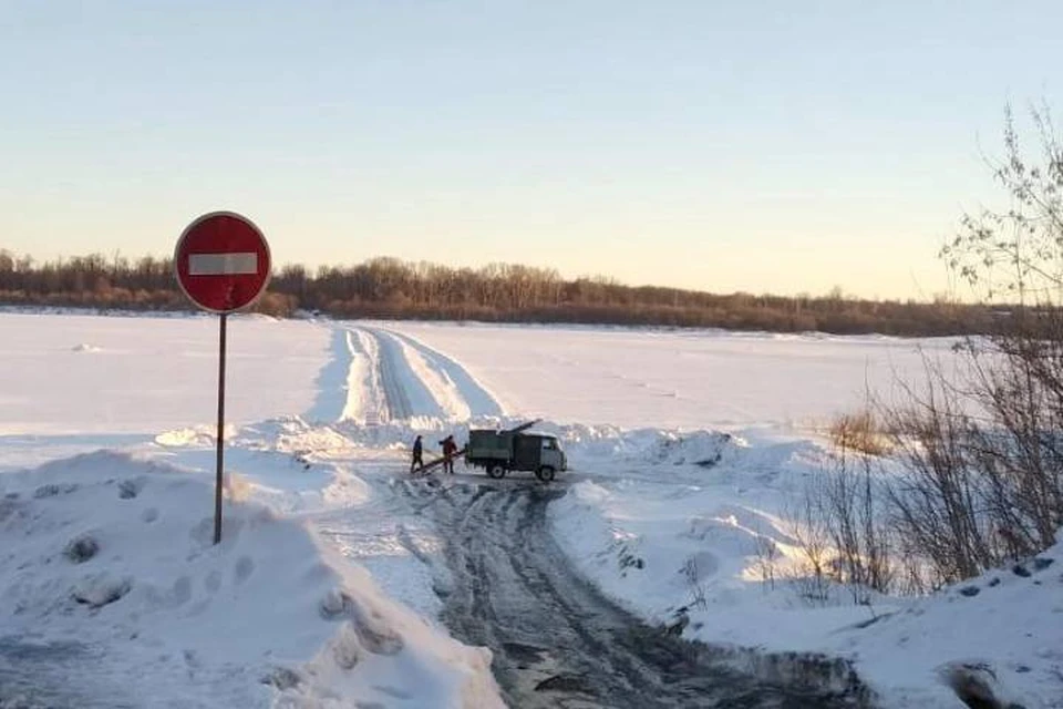 На сегодняшний день в Кировской области действуют только четыре ледовые переправы. Фото: 43.mchs.gov.ru