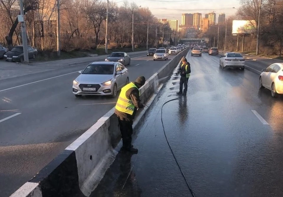 В Ростове началась масштабная весенняя уборка. Фото: администрация Ростова