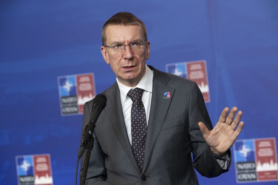Глава МИД Латвии попросил о постоянном размещении в стране войск НАТО